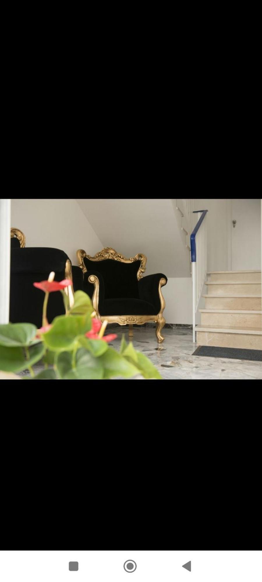 Dimora Cappuccini Guest House Cisternino Bagian luar foto